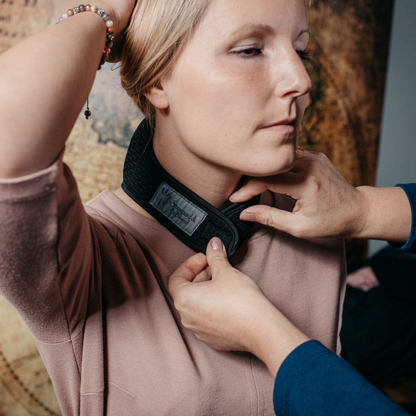 Magnetterapi nakkevarmer.