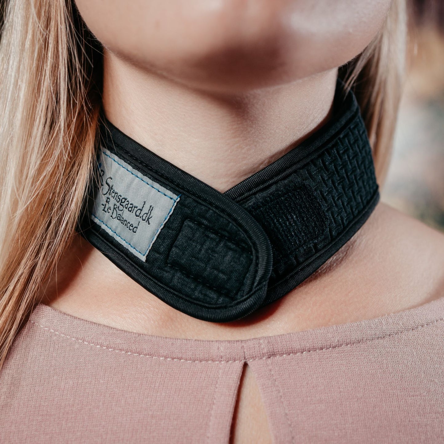 Magnetterapi nakkevarmer.