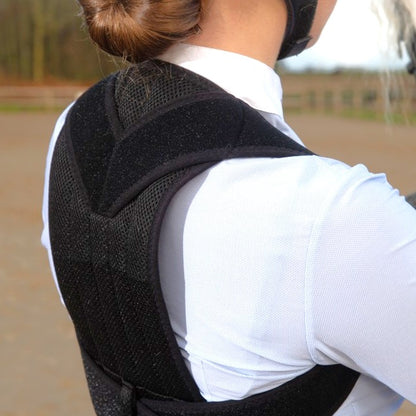 Holdningsvest. Med magnet og varmeterapi indlæg. Extrem støtte.